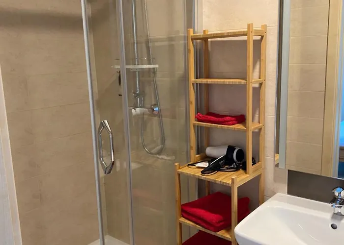 Penthouse Mit Balkon In Zentraler Lage In *